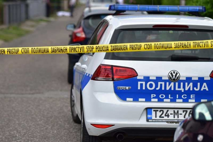 U nezgodi u Kotor Varošu povrijeđena tri mladića