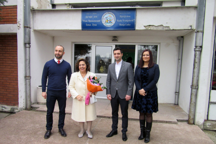 Princeza Katarina posjetila UKC i Dom "Rade Vranješević"