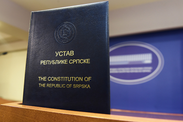 Bošnjaci "drže ključ" za novi Ustav RS
