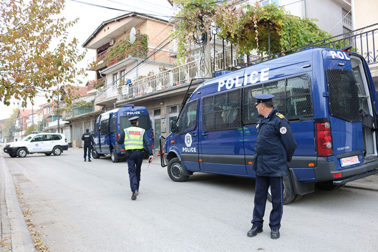 Kosovska policija pretukla direktora pošte u Prištini