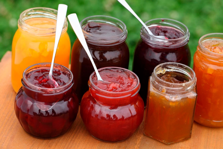 Koja je razlika između džema, pekmeza i marmelade?