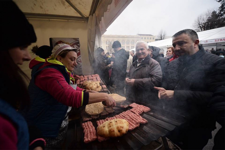 Otvoren "Ćevap fest" u Banjaluci
