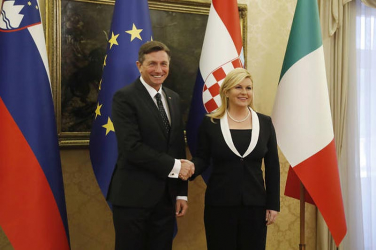 Grabar-Kitarović u četiri oka sa Pahorom o granici na moru
