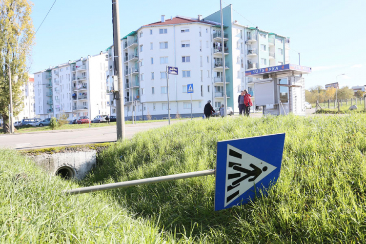 Saobraćajna signalizacija na meti vandala i lopova: Uništeno ili ukradeno više od 1.200 znakova