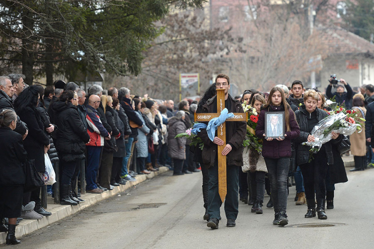 Kako se Kosovska Mitrovica oprostila od Olivera Ivanovića