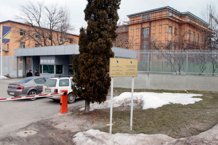 U fotelju glavnog tužioca želi 13 kandidata, Tadićeva ima najveće šanse