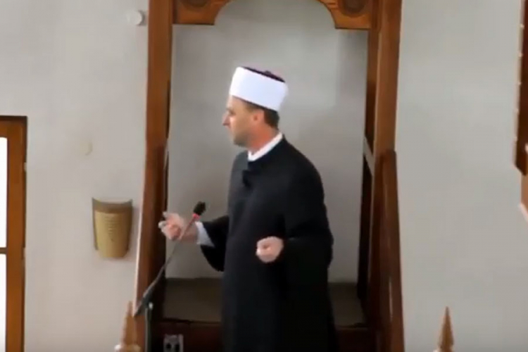Imam iz Zavidovića: Mladi ne napuštajte BiH, biće još kladionica i svađa
