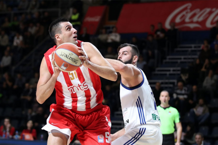 Zvezda ubjedljiva u Skoplju