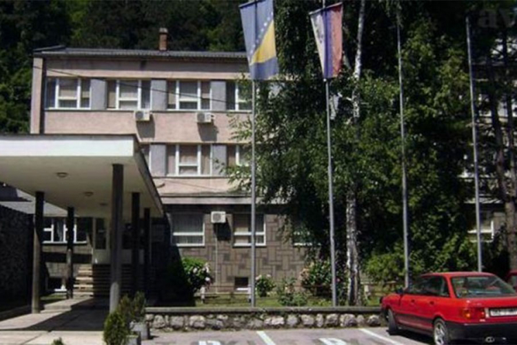 Uhapšen jer je prijetio radniku Osnovnog suda u Zvorniku