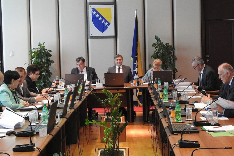 Aktuelni saziv Savjeta ministara jedan od najlošijih, uspješni samo u kadrovanju