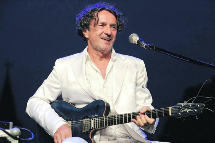 Bregović: Da li je trebalo pucati na mog oca, majku ili ženu?