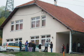 Bošnjačka djeca u Snagovu na nastavi, u Liplju i dalje bojkot
