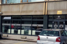 U renoviranom dijelu zgrade Opštine Novi Grad radnik propao kroz pod i ...