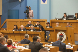 Vlast i opozicija sukobile se zbog povrede Poslovnika Narodne ...