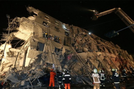 Najmanje četiri osobe poginule na Tajvanu, po ruševinama se trazi 145 ...