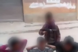 Djeca se igraju masovne egzekucije uz povik "Alahu akbar"