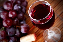 Vino zdravo za zube i desni