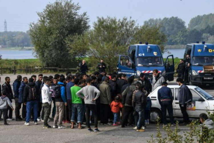 U pucnjavi u Kaleu ranjena četiri muškarca
