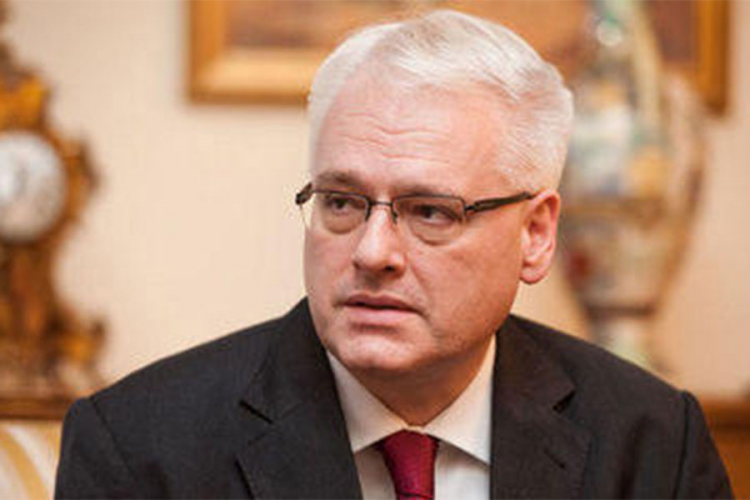 Josipović: Dačić zaboravlja da je i u Srbiji bilo Holokausta