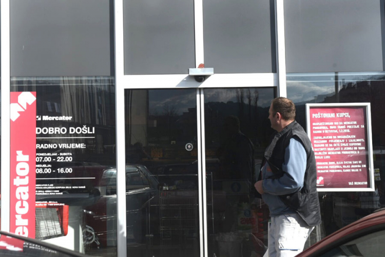 "Mercator" zatvoren zbog zakupa, radnici zbrinuti