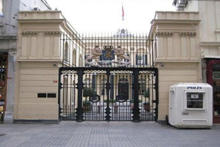 Holandija i zvanično povukla svog ambasadora iz Turske