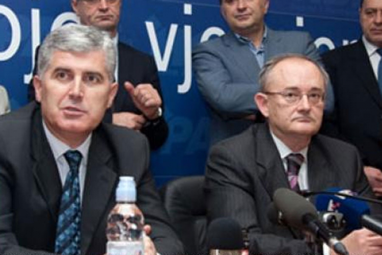 Mostarski logoraši podnijeli prijavu protiv Čovića i Ljubića