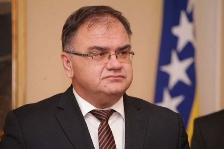 Ivanić: Sankcije nisu rješenje