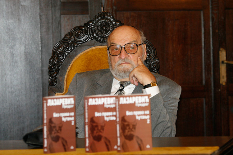 Lazareviću rođenjem dato da bude profesor