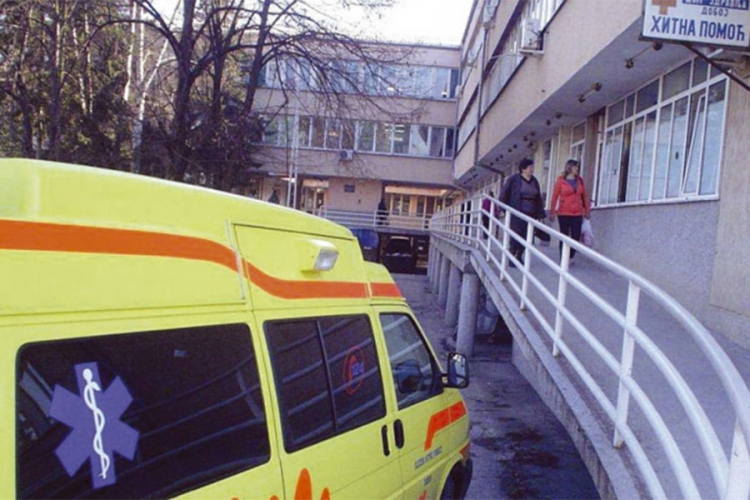 U nesreći kod Doboja poginuo suvozač u audiju