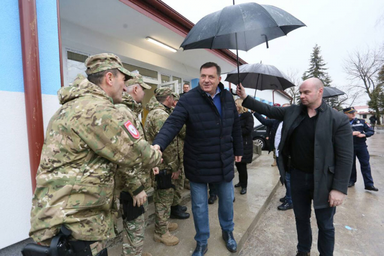 Dodik: U Zalužanima nema ni ruskih ni američkih raketa