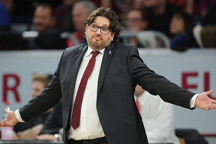 Bamberg otpustio Trinkijerija