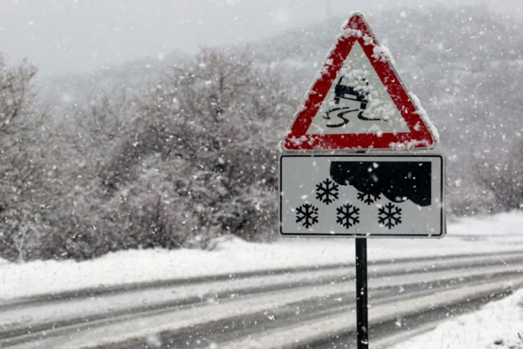 U Hrvatskoj uključen crveni meteoalarm, u RS ponegdje vanredno