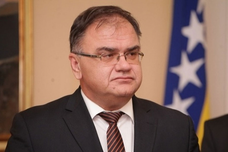 Ivanić o kandidaturi: Preferiram mjesto na kojem sam sada