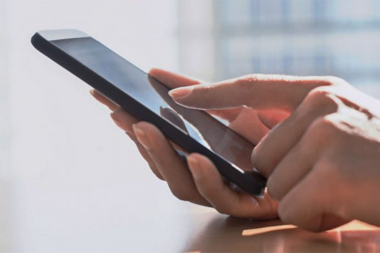 SMS servisom do informacija o novčanim kaznama, registraciji i ličnoj karti