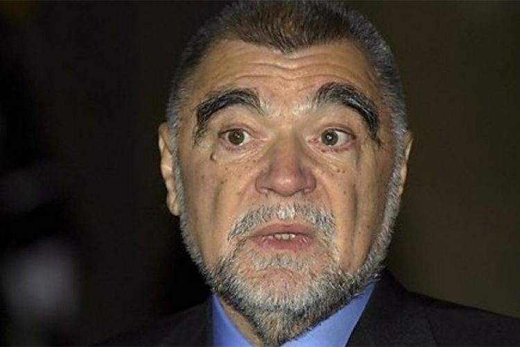 Mesić odbio da bude počasni građanin Sarajeva