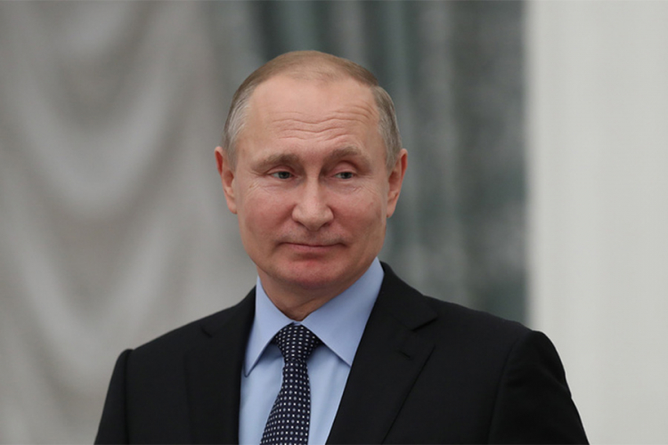Politiko: Putin će dobiti ove izbore, ali mu 'sat otkucava'
