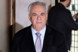 Cipras rekonstruisao vladu poslije ostavke ministra finansija