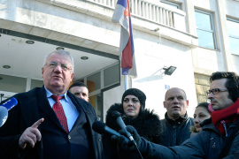 Šešelj: Nikada više dobrovoljno u Hag