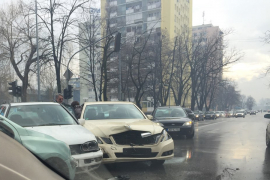 Sudar tri vozila kod banjalučke Gimnazije