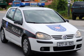 Jedna osoba poginula u sudaru škode i mercedesa