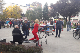U sred dana mladić izboden u centru Čačka