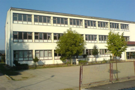 U Bratuncu nastavljena nastava