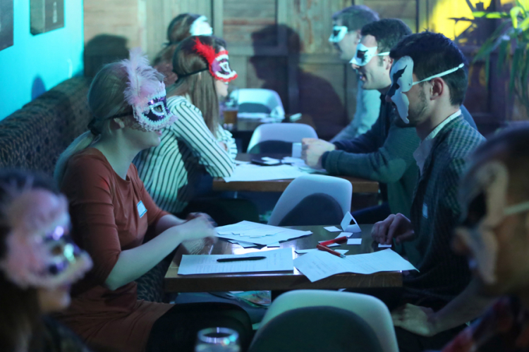 Održan prvi speed dating pod maskama u Banjaluci