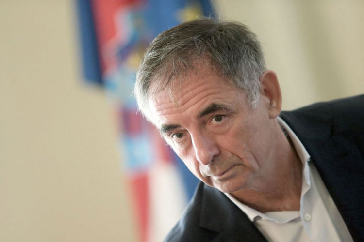 Pupovac: Sigurno nećemo podržati "Za dom spremni"