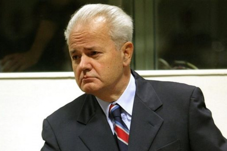Podnijeta inicijativa: Milošević dobija spomenik u Beogradu?