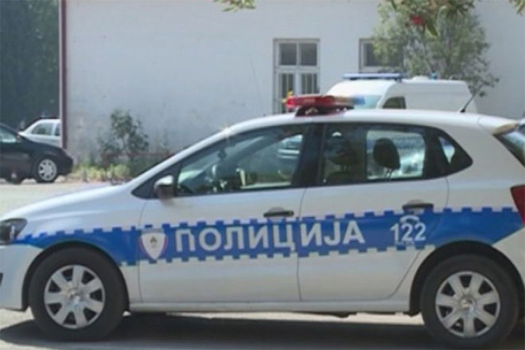 U saobraćajnoj nezgodi povrijeđen pješak, vozač pobjegao