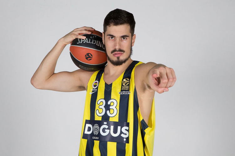 Nikola Kalinić, igrač Fenerbahčea, za "Nezavisne": Pikam košarku, za vaterpolo sam bio bolešljiv