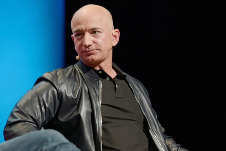 Bezos će uložiti milijarde dolara u istraživanje svemira