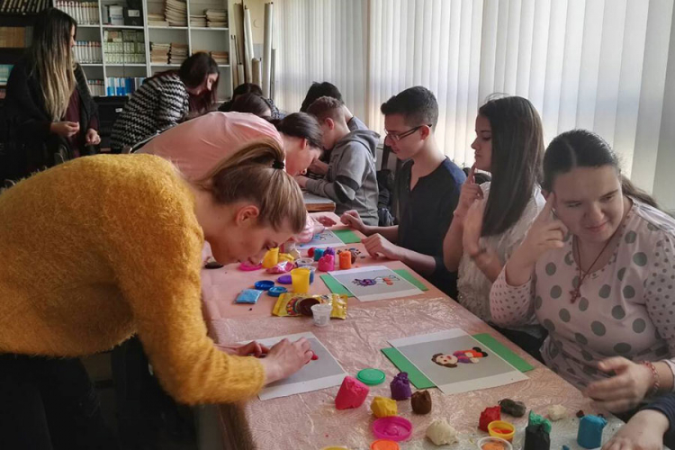 Počele radionice u okviru projekta "Moja okolina - moje stvaralaštvo"