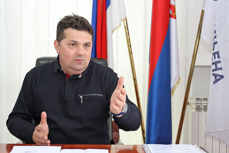 Stevandić: Ne ucjenjujemo nikoga za patriotski blok